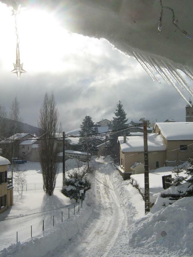 Cal Tistu Appartement Matemale Buitenkant foto